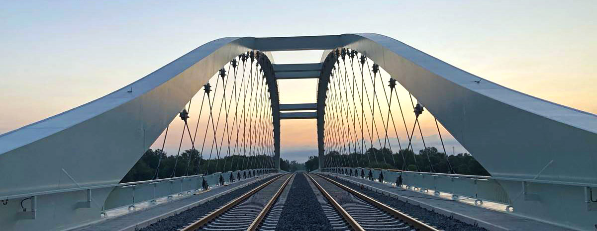 Eisenbahnüberführung Oder bei Küstrin mit Carbonzuggliedern (Planung und Entwicklung: sbp)